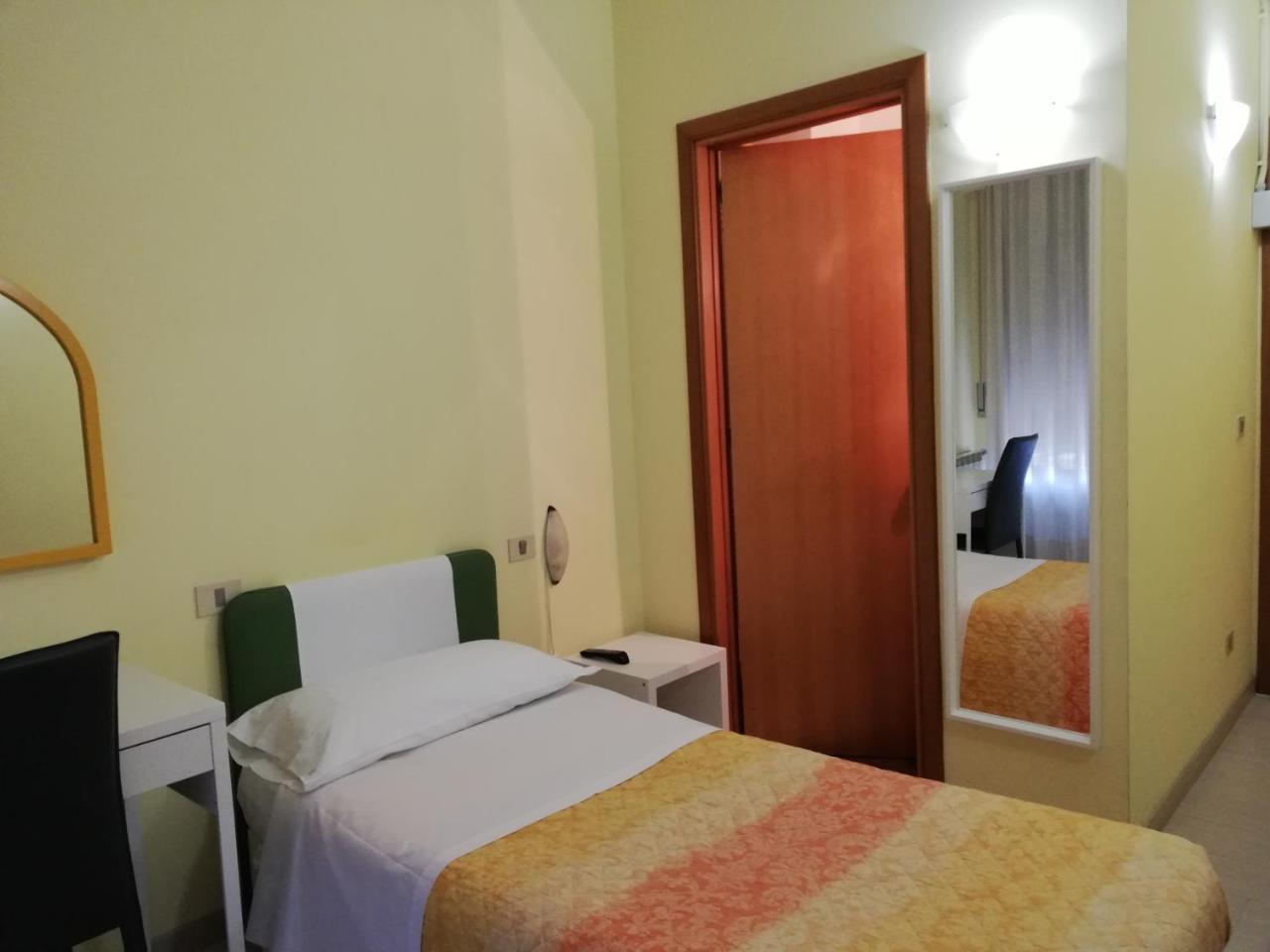 Roma Hotel